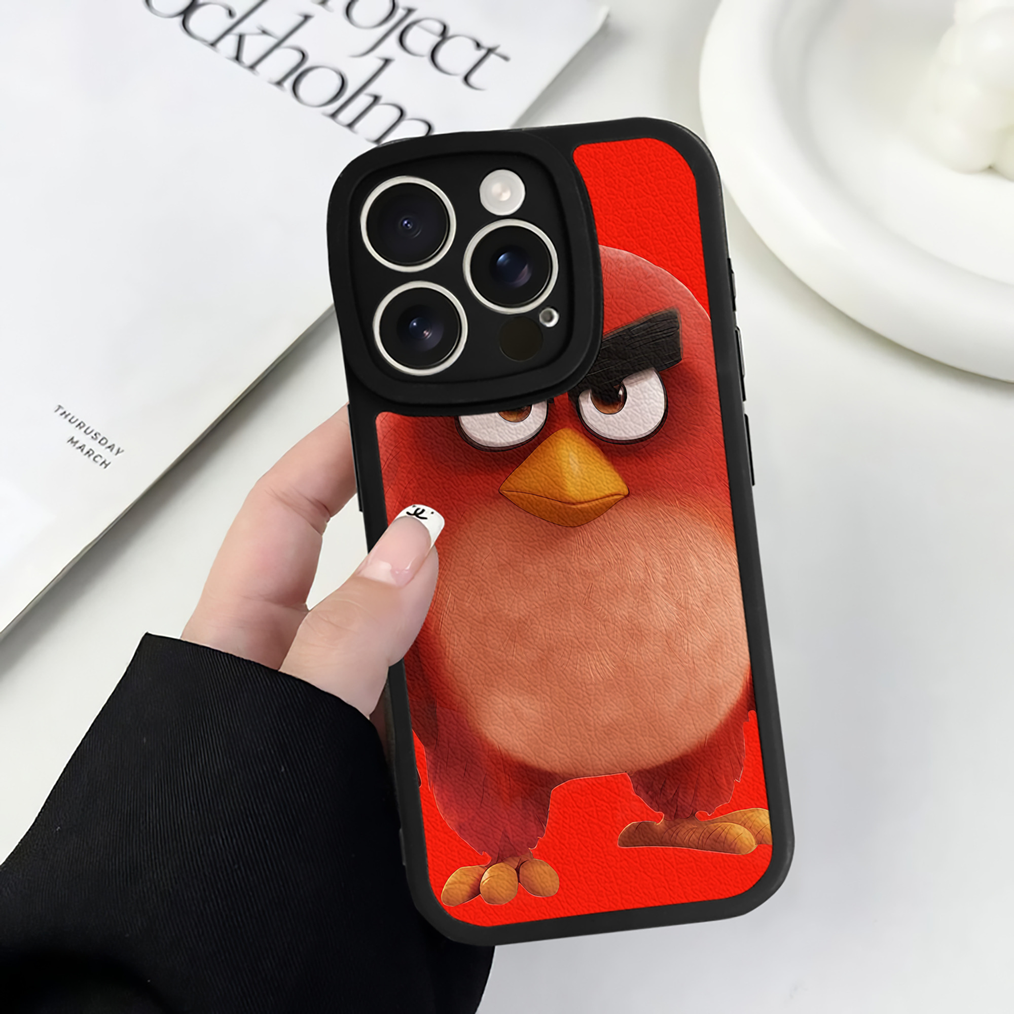 （画像用） Angry Birds アングリーバード 【iPhone 16シリーズ対応】シリコンスマホケース（レザー調） 材質：シリコン